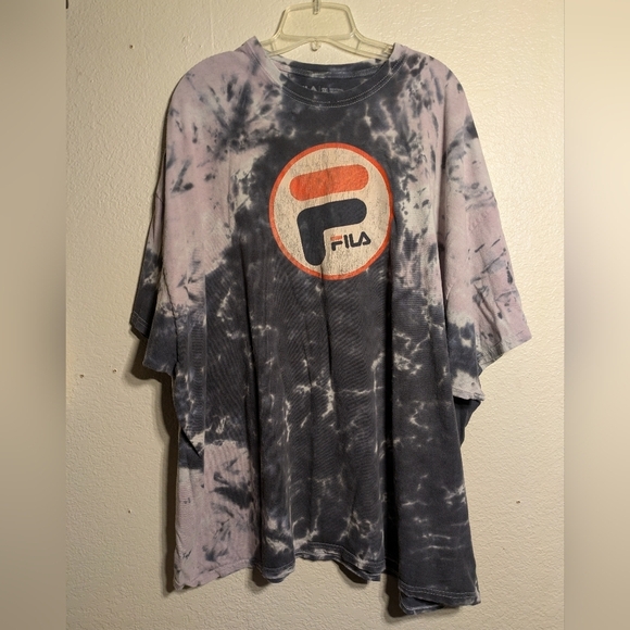 Fila Tie-Dye T-Shirt Size 3 XL Pre-owned - Picture 1 of 7